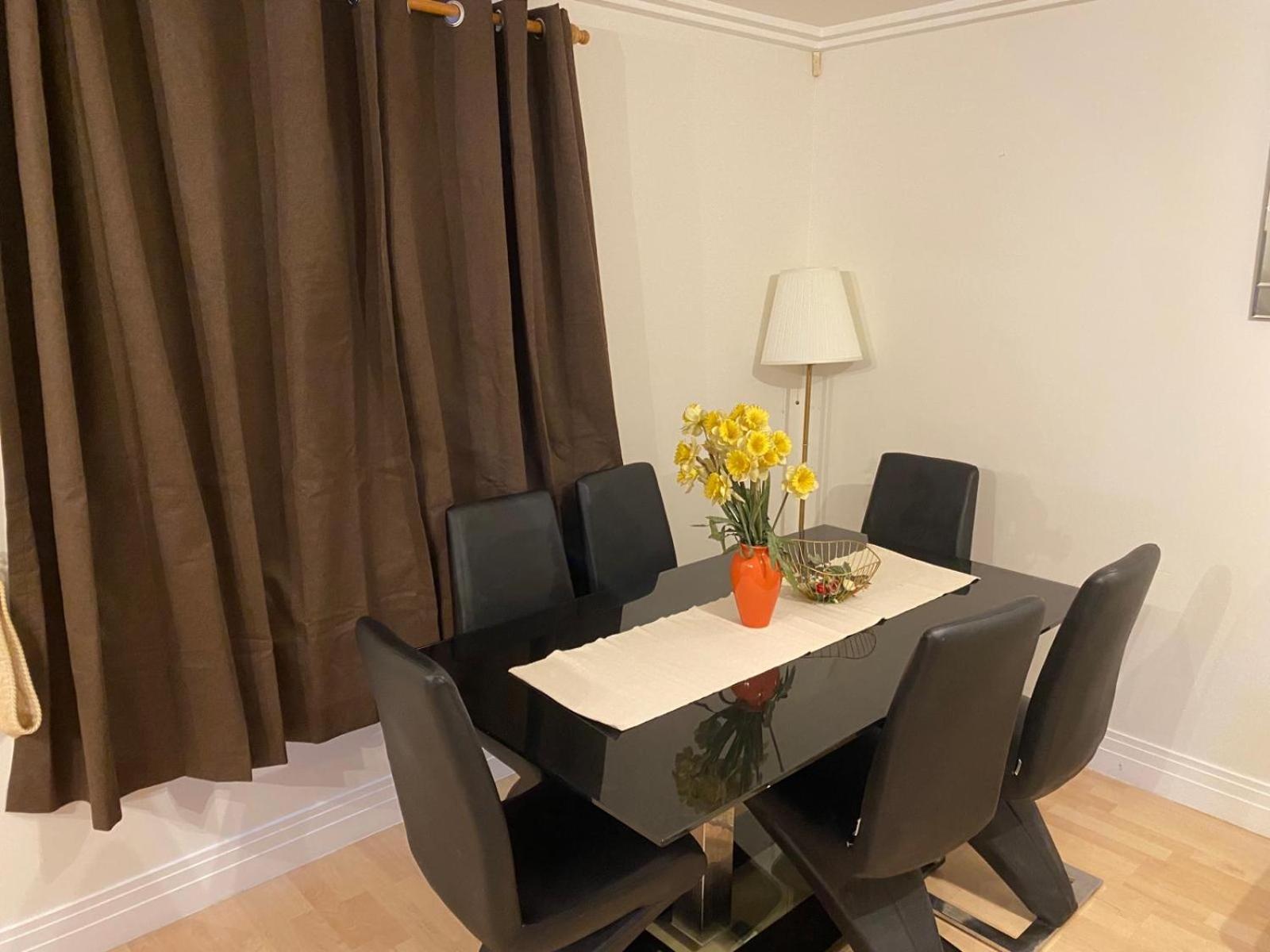Spacious & Cosy Double And Single Bedrooms Close To Hendon & Colindale Tube Stations Exterior foto