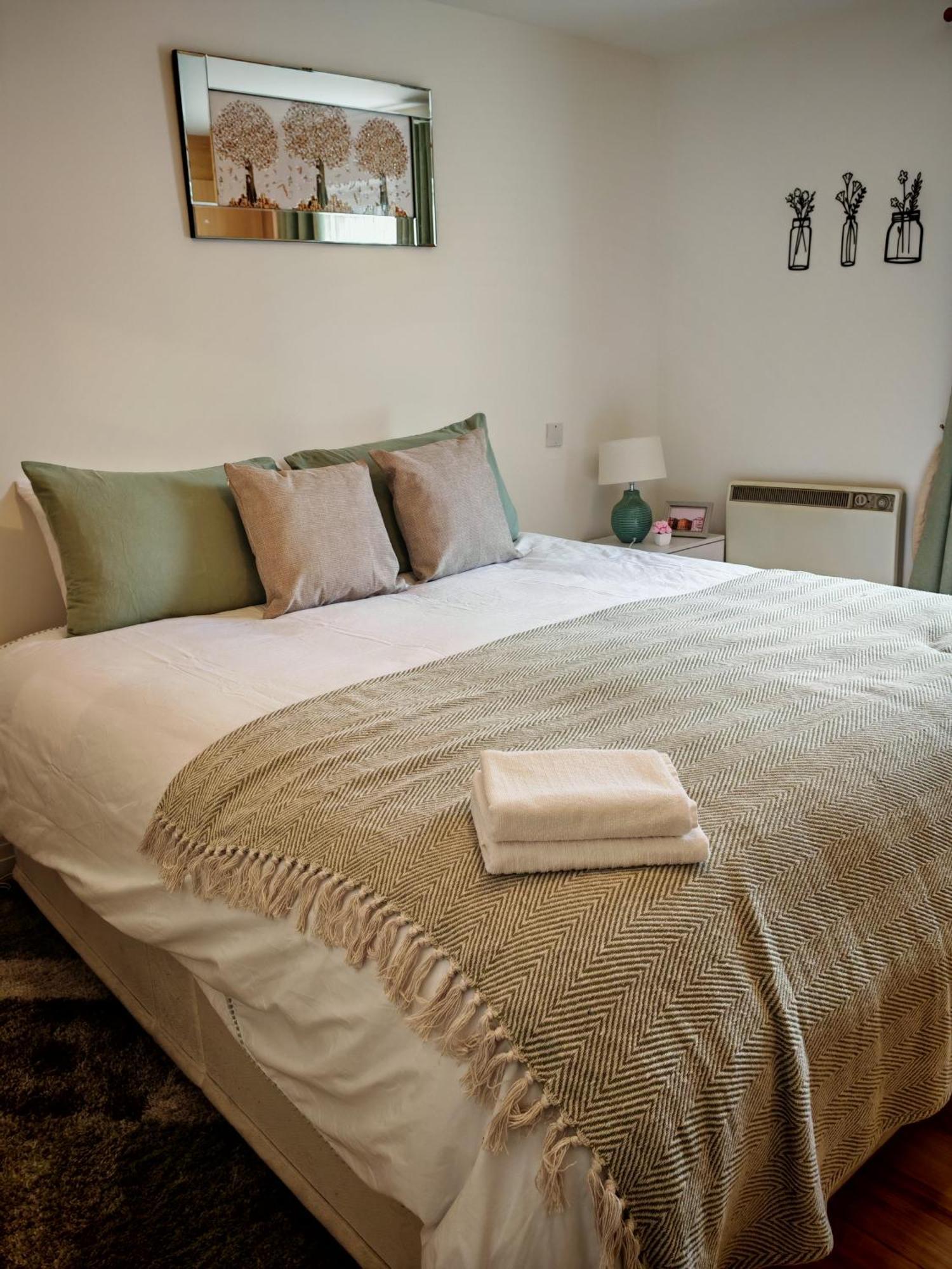 Spacious & Cosy Double And Single Bedrooms Close To Hendon & Colindale Tube Stations Exterior foto